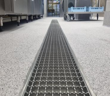 Stainless steel kitchen drainage channel